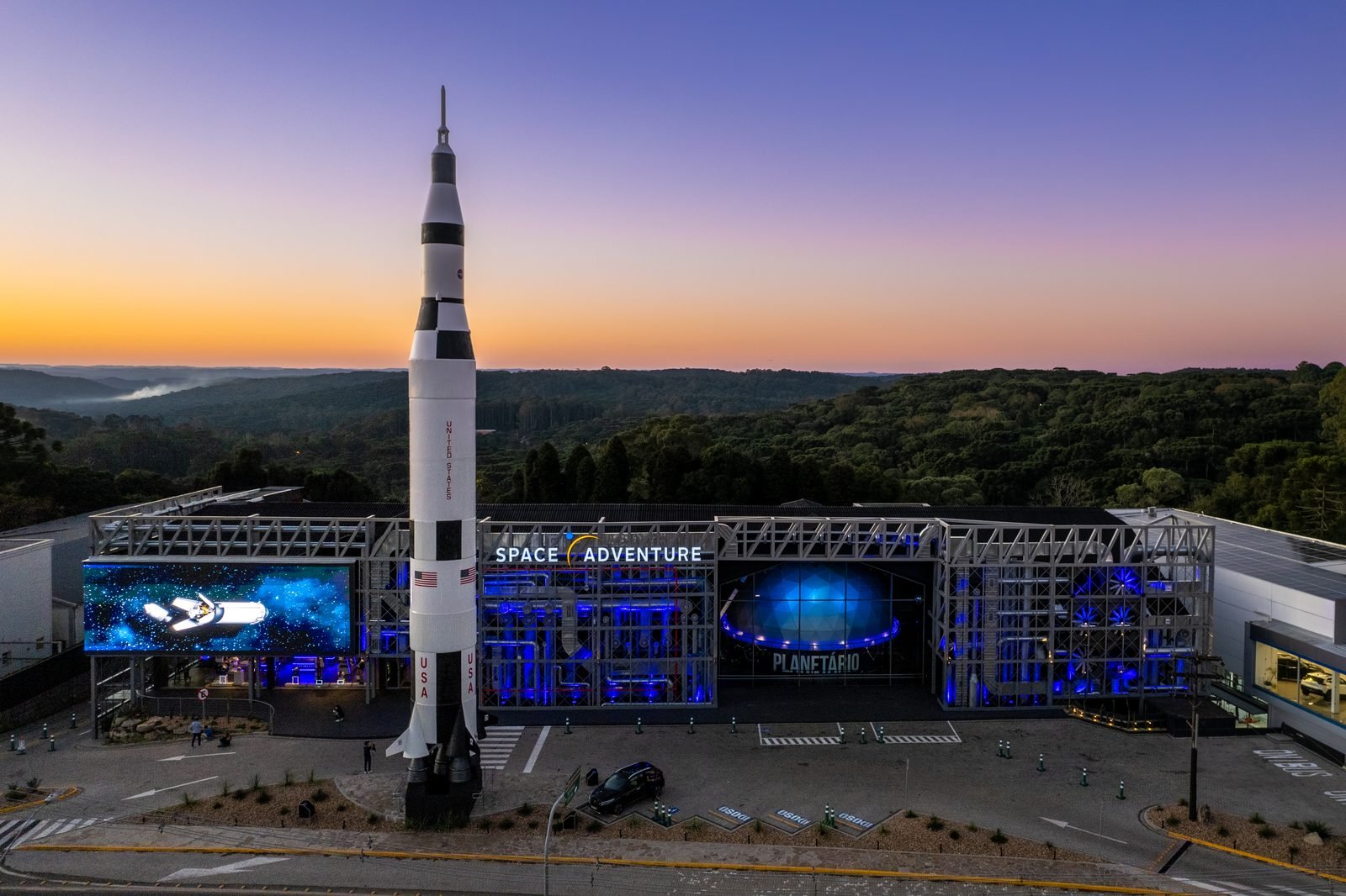 Artefatos originais da Nasa expostos no Space Adventure em Gramado